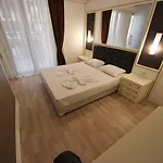 Menada Rainbow Apartamento *