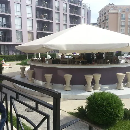 Appartamento Menada Rainbow