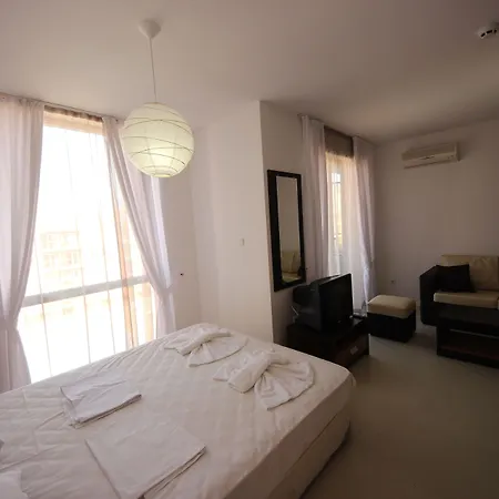 Apartment Menada Rainbow