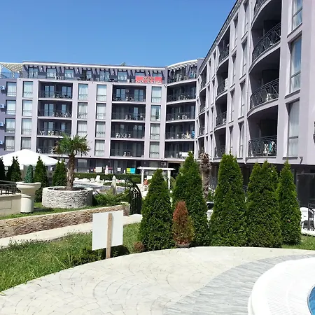 Апартаменты Menada Rainbow *