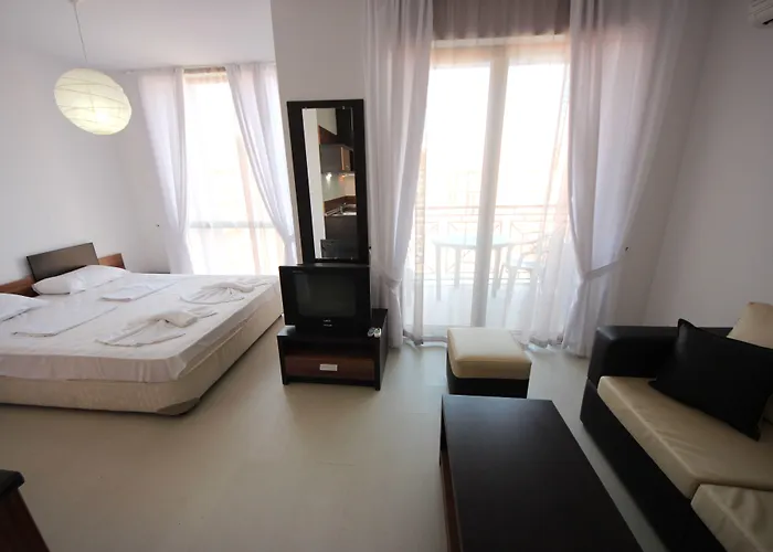 Menada Rainbow Apartment Sunny Beach