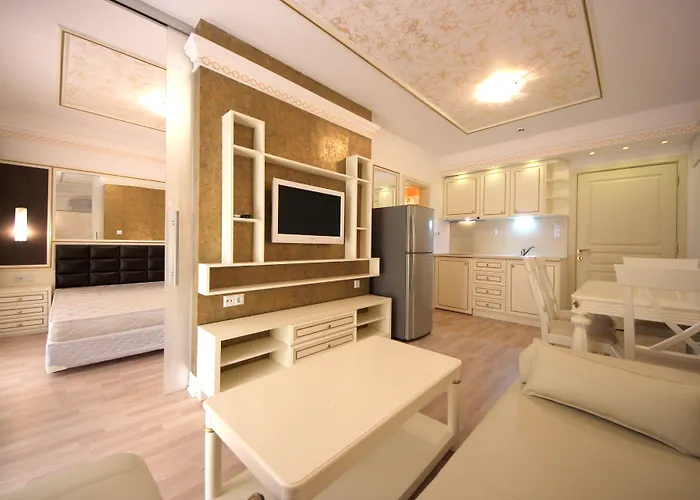 Menada Rainbow Apartment